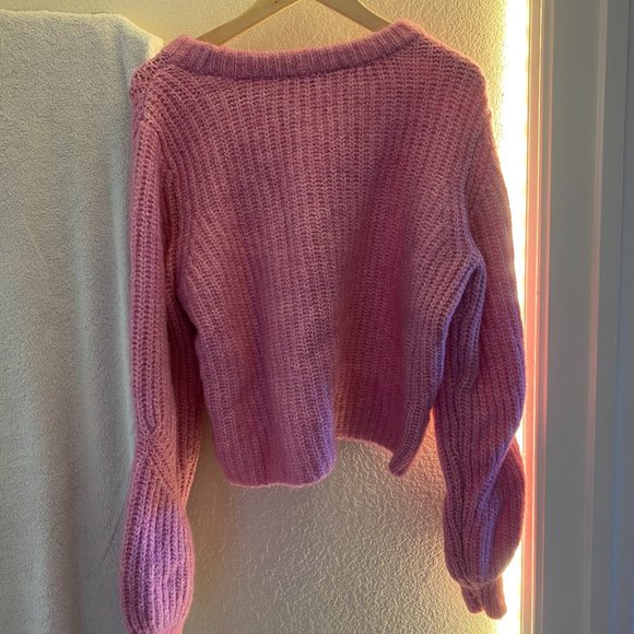 Ann Taylor LOFT Cropped Pink Sweater - Size Medium - Picture 2 of 3